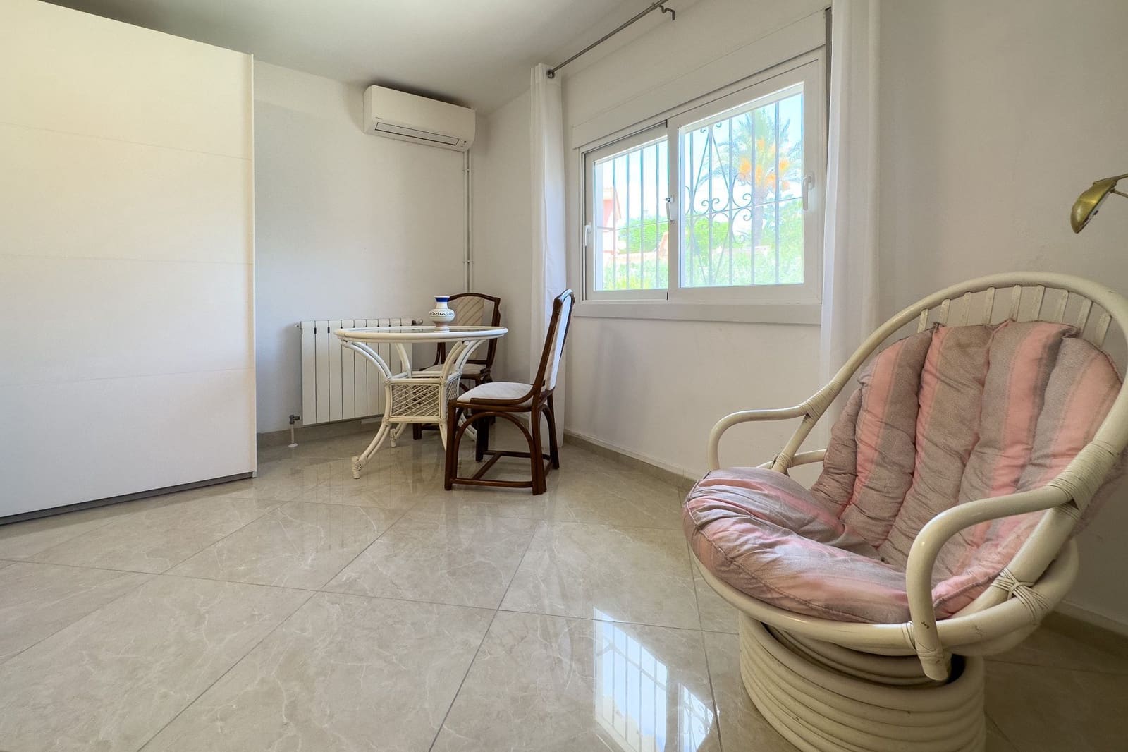 4 bedroom Villa for sale in Calpe / Calp with pool garage - € 649,000 (Ref: 8119157)