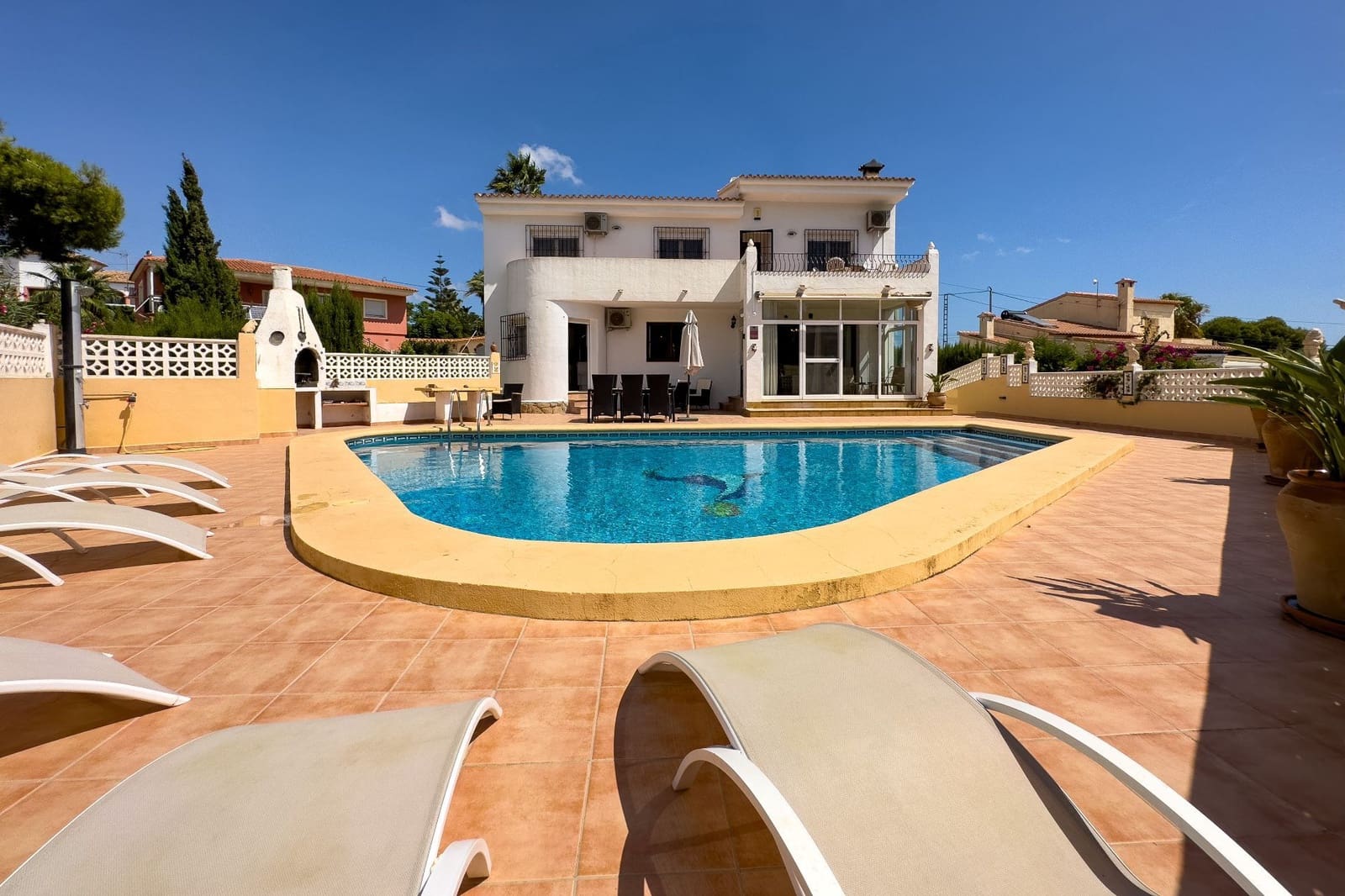 4 bedroom Villa for sale in Calpe / Calp with pool garage - € 649,000 (Ref: 8119157)