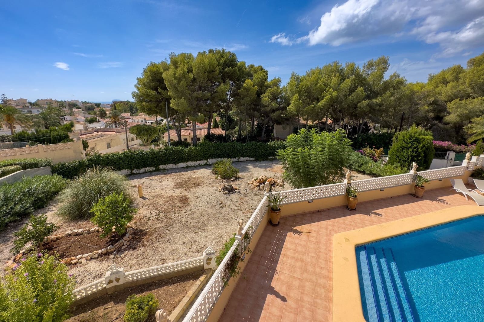 4 bedroom Villa for sale in Calpe / Calp with pool garage - € 649,000 (Ref: 8119157)