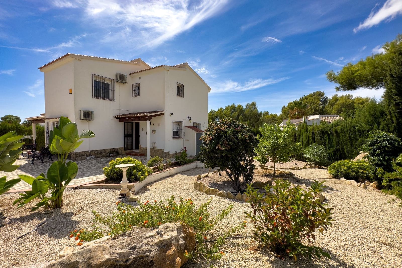 4 bedroom Villa for sale in Calpe / Calp with pool garage - € 649,000 (Ref: 8119157)