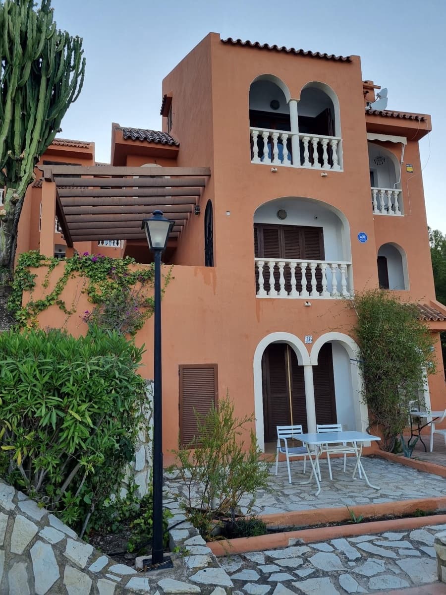 3 sovrum Bungalow till salu i Calpe / Calp med pool garage - 499 000 € (Ref: 8454327)