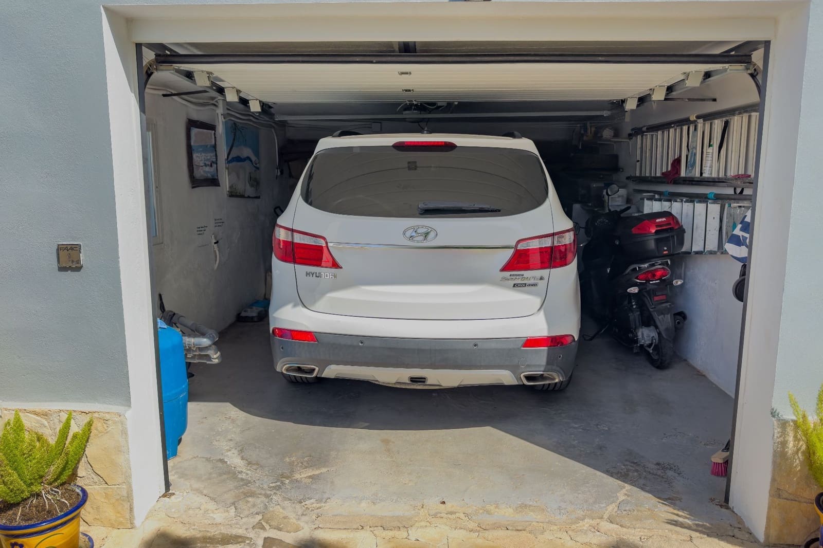 4 makuuhuone Huvila myytävänä paikassa Calpe / Calp mukana uima-altaan 
autotalli - 525 000 € (Ref: 8463461)