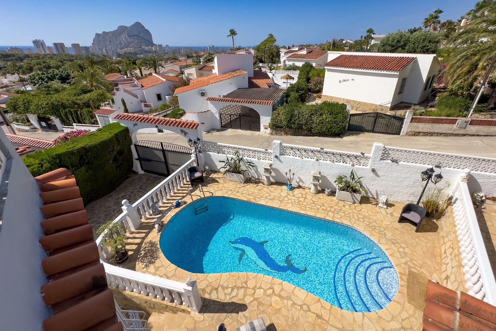 4 makuuhuone Huvila myytävänä paikassa Calpe / Calp mukana uima-altaan 
autotalli - 525 000 € (Ref: 8463461)