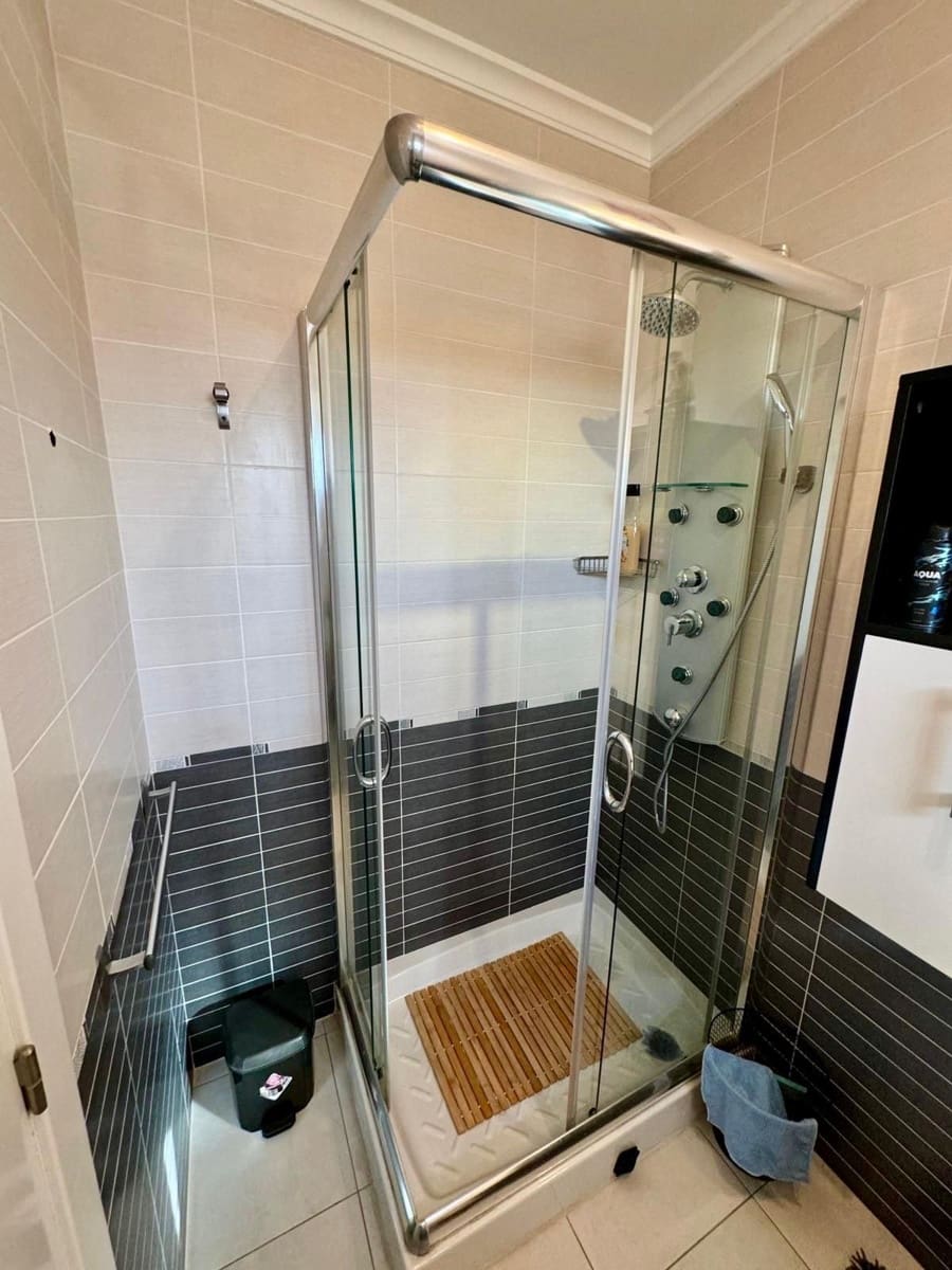 4 makuuhuone Huvila myytävänä paikassa Calpe / Calp mukana uima-altaan 
autotalli - 525 000 € (Ref: 8463461)