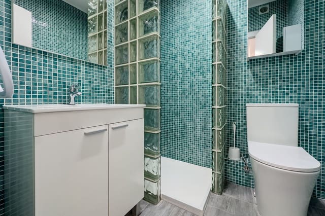 2 bedroom Apartment for sale in Calpe / Calp - € 299,000 (Ref: 8561176)