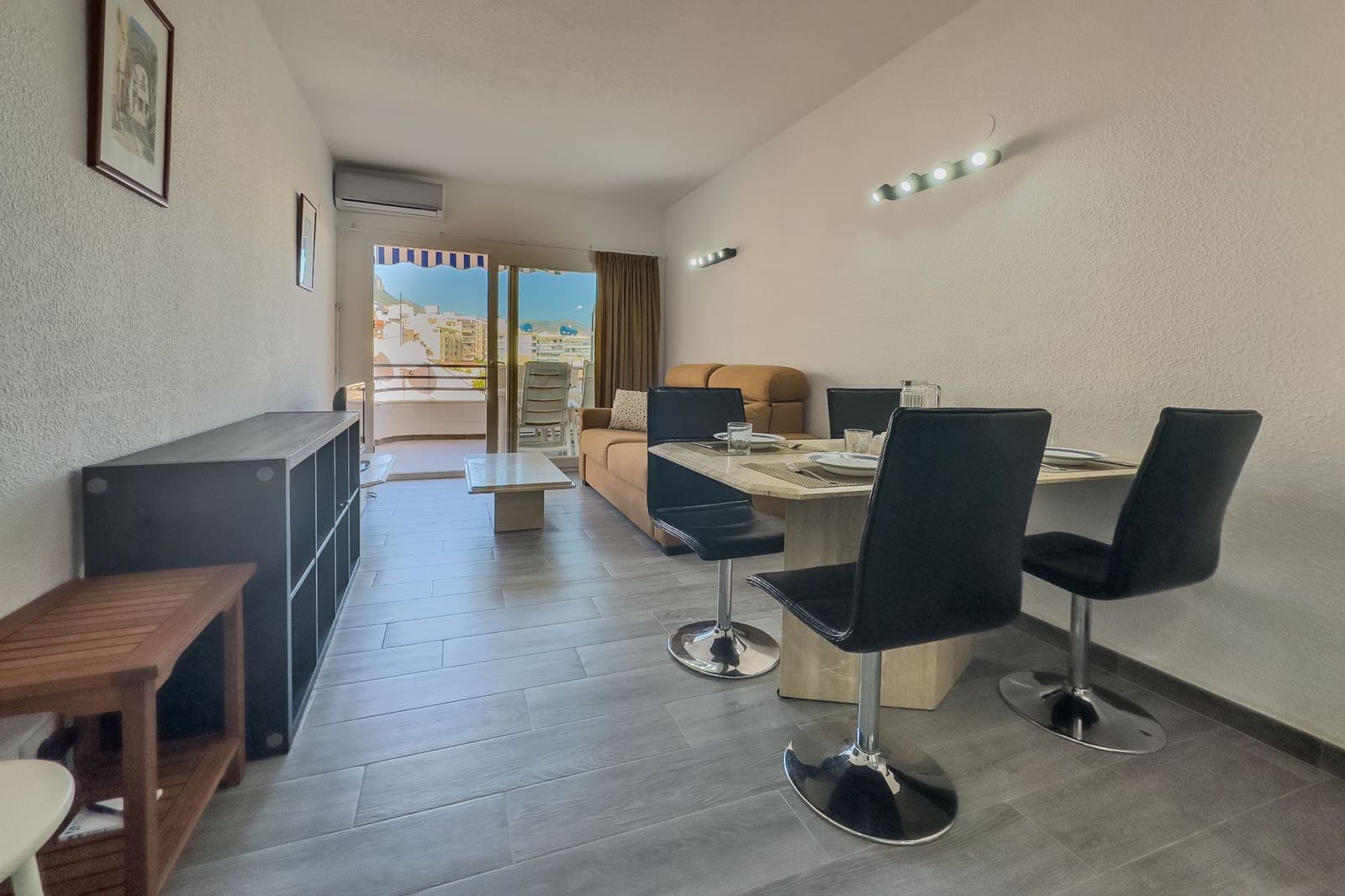 2 bedroom Apartment for sale in Calpe / Calp - € 299,000 (Ref: 8561176)