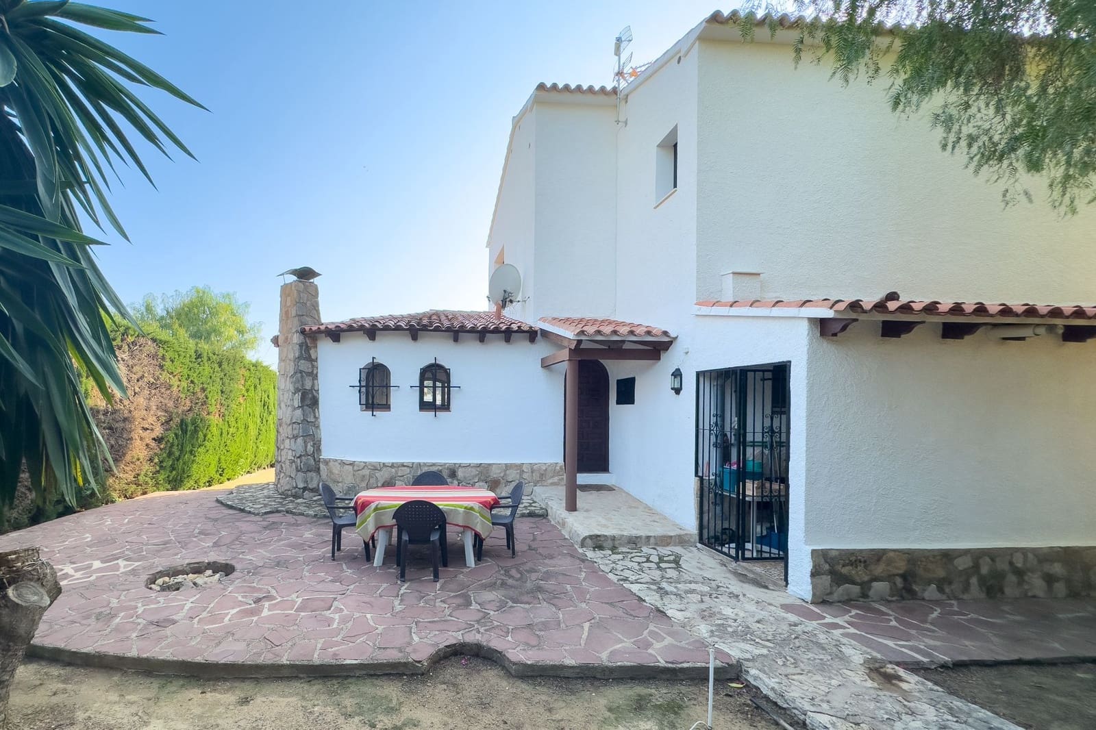 3 makuuhuone Huvila myytävänä paikassa Calpe / Calp mukana uima-altaan 
autotalli - 650 000 € (Ref: 8640795)