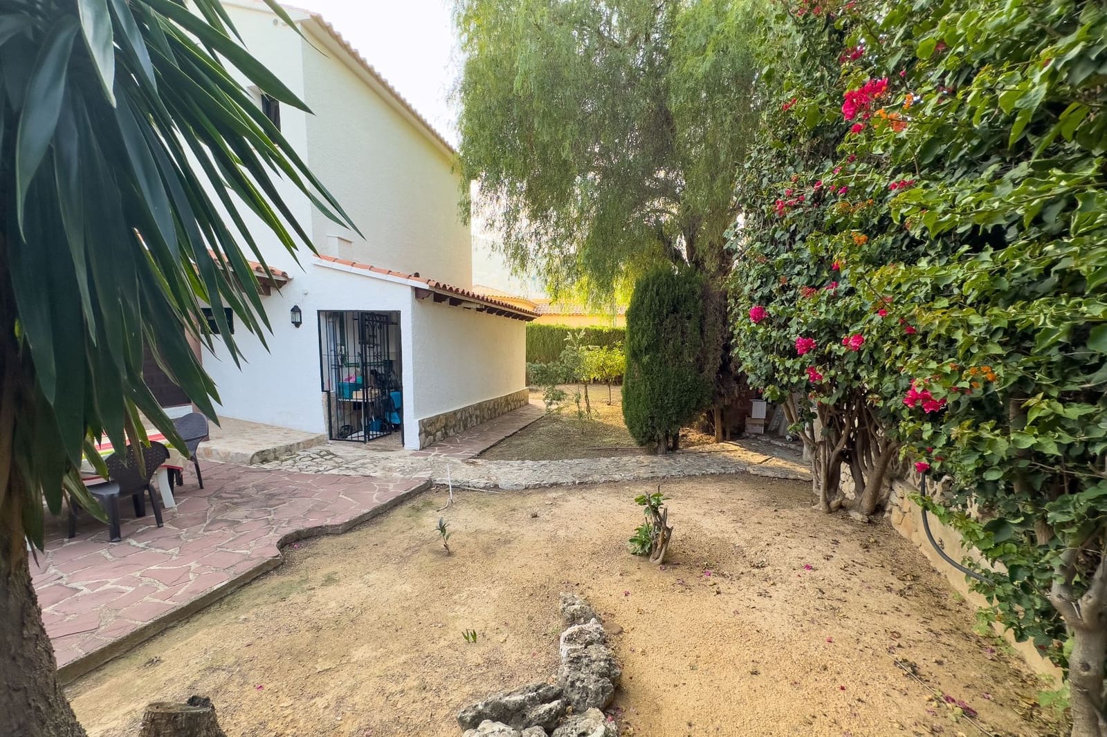 3 makuuhuone Huvila myytävänä paikassa Calpe / Calp mukana uima-altaan 
autotalli - 650 000 € (Ref: 8640795)