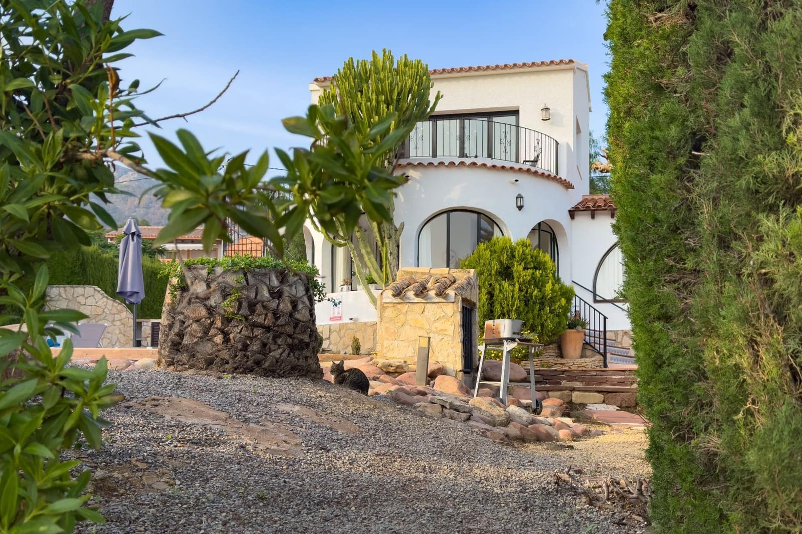 3 makuuhuone Huvila myytävänä paikassa Calpe / Calp mukana uima-altaan 
autotalli - 650 000 € (Ref: 8640795)