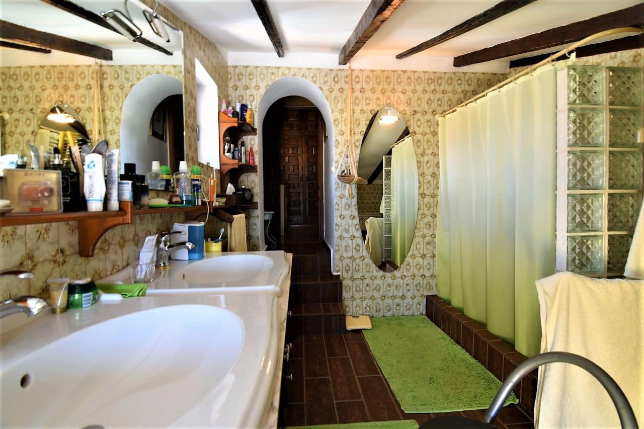 Chalet de 3 habitaciones en Calpe / Calp en venta con piscina garaje - 1.250.000 € (Ref: 8682048)