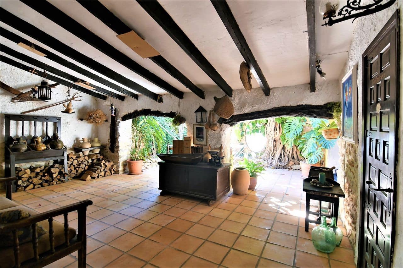 Chalet de 3 habitaciones en Calpe / Calp en venta con piscina garaje - 1.250.000 € (Ref: 8682048)