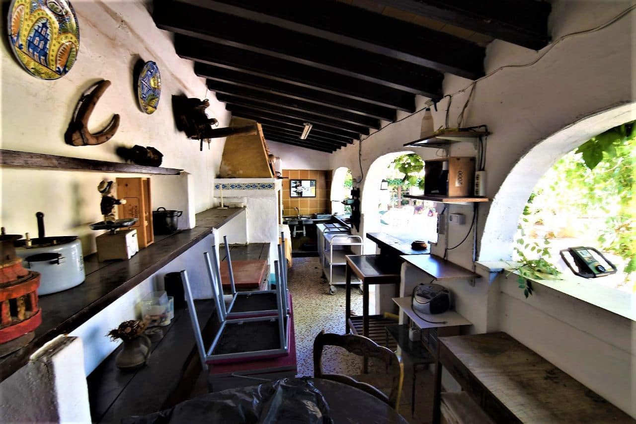 Chalet de 3 habitaciones en Calpe / Calp en venta con piscina garaje - 1.250.000 € (Ref: 8682048)