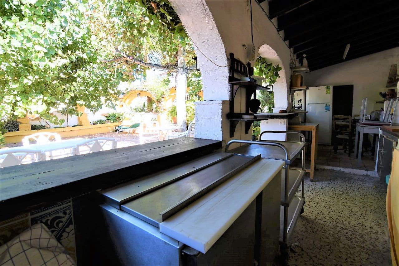 Chalet de 3 habitaciones en Calpe / Calp en venta con piscina garaje - 1.250.000 € (Ref: 8682048)