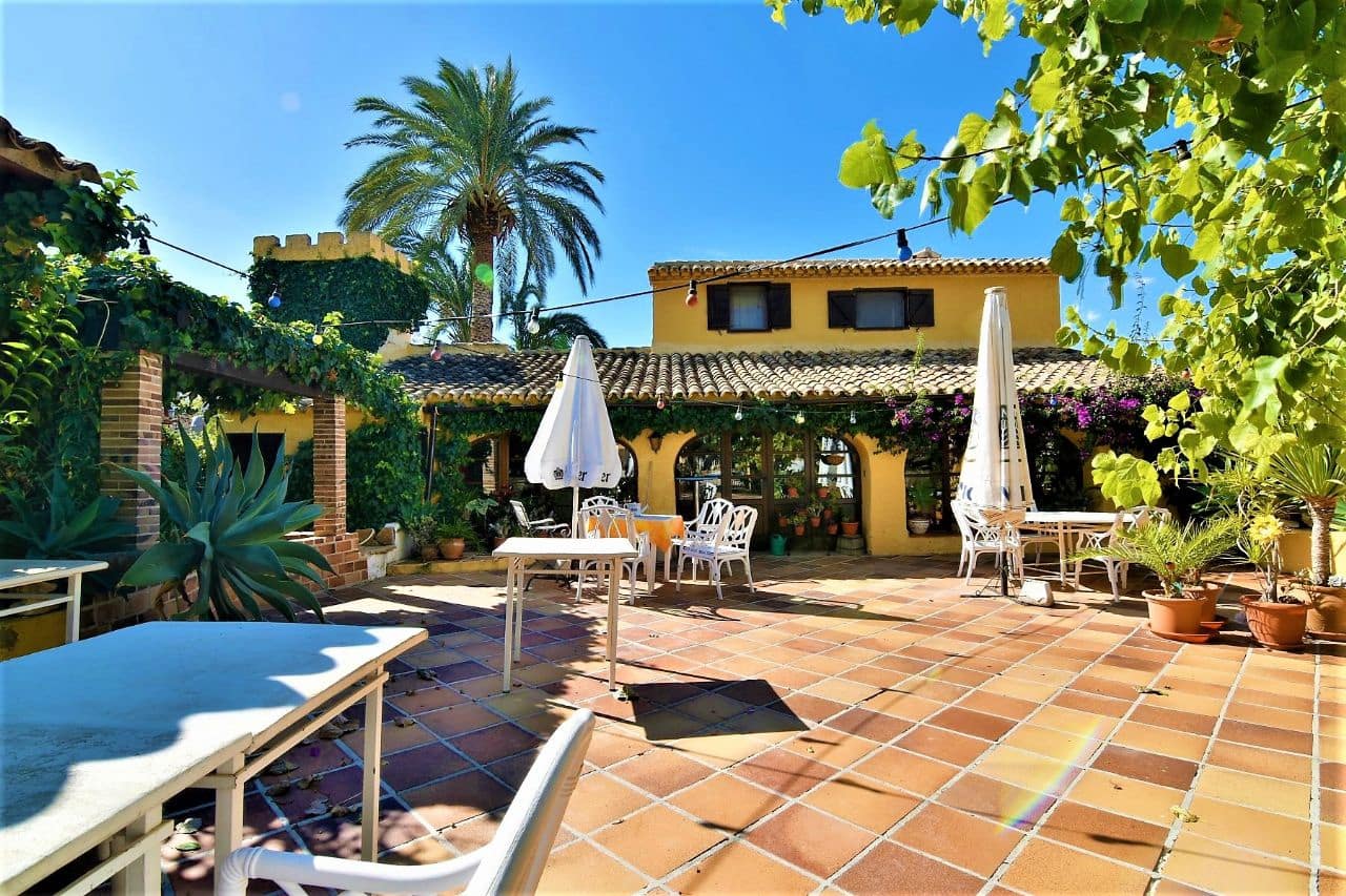 Chalet de 3 habitaciones en Calpe / Calp en venta con piscina garaje - 1.250.000 € (Ref: 8682048)