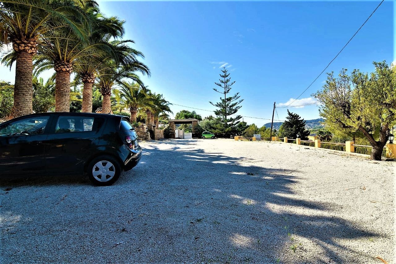 Chalet de 3 habitaciones en Calpe / Calp en venta con piscina garaje - 1.250.000 € (Ref: 8682048)
