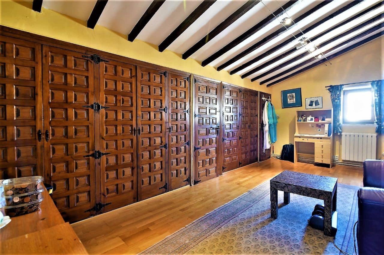 Chalet de 3 habitaciones en Calpe / Calp en venta con piscina garaje - 1.250.000 € (Ref: 8682048)