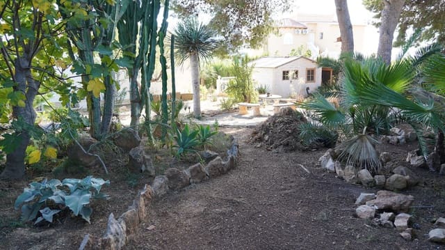 2 soveværelse Villa til salg i Calpe / Calp med swimmingpool garage - € 450.000 (Ref: 8755273)