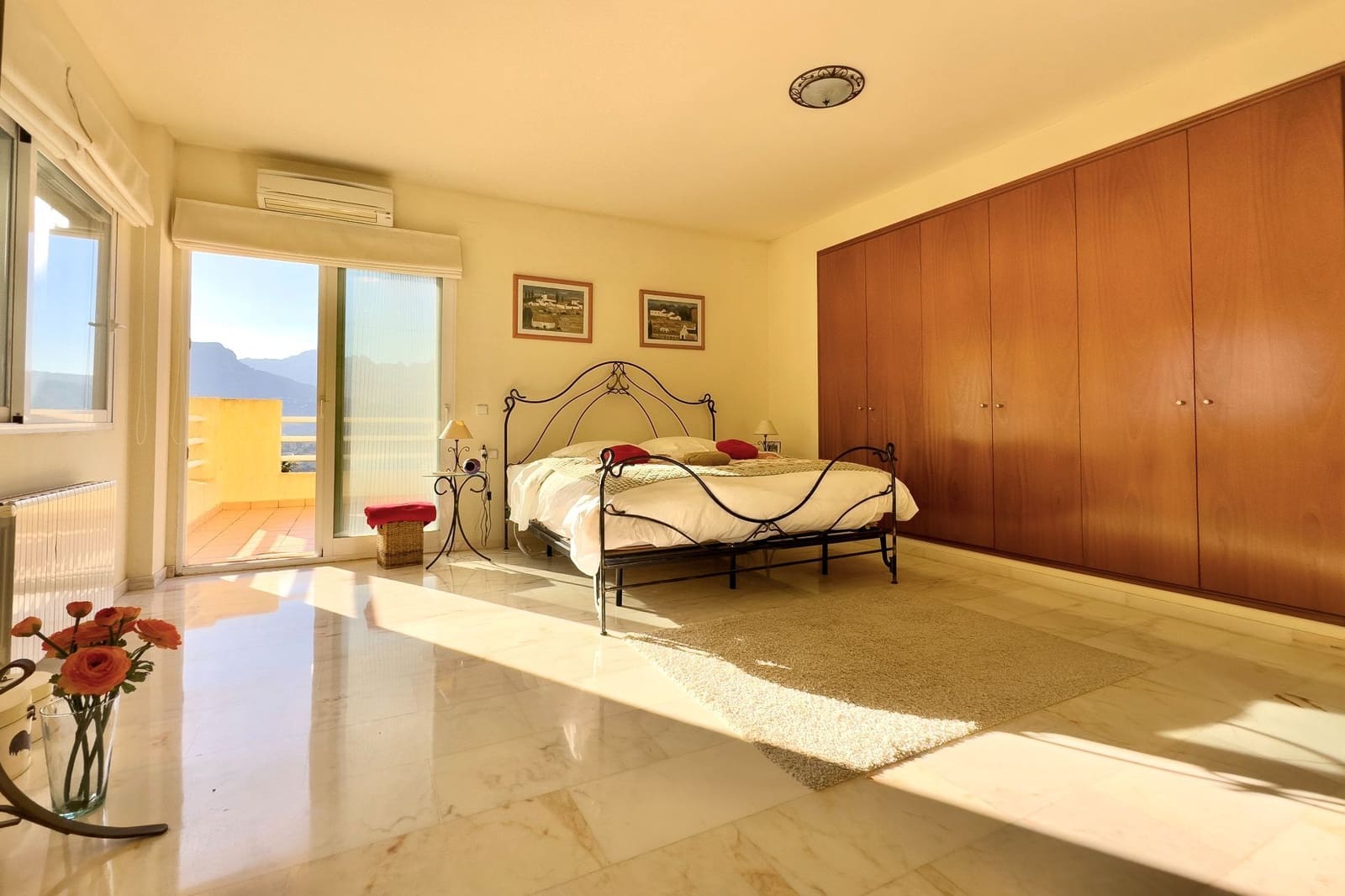 3 bedroom Villa for sale in Calpe / Calp with pool garage - € 890,000 (Ref: 8783499)