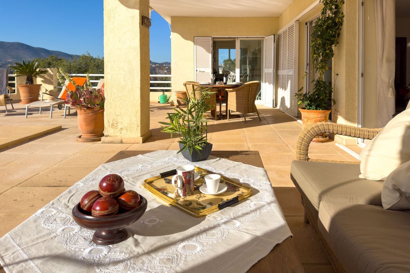 3 bedroom Villa for sale in Calpe / Calp with pool garage - € 890,000 (Ref: 8783499)