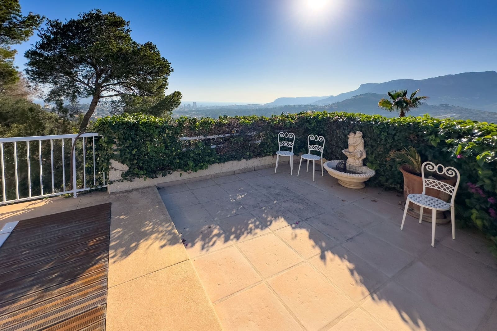 3 bedroom Villa for sale in Calpe / Calp with pool garage - € 890,000 (Ref: 8783499)