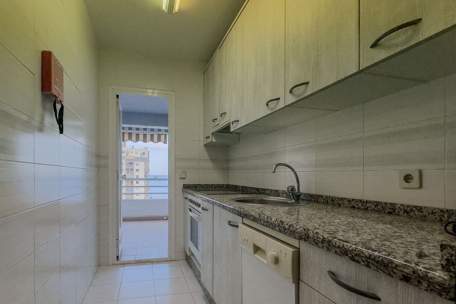 2 bedroom Apartment for sale in Calpe / Calp with pool - € 375,000 (Ref: 8881312)