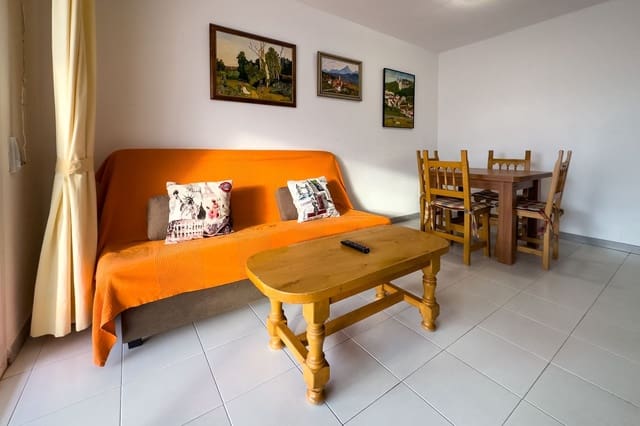 2 bedroom Apartment for sale in Calpe / Calp with pool - € 375,000 (Ref: 8881312)