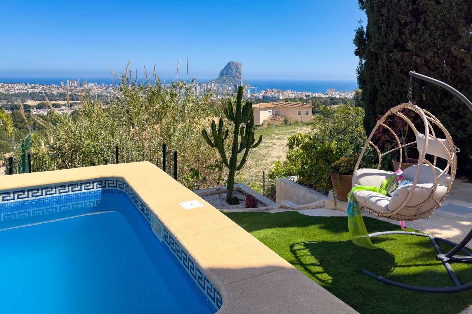 3 chambre Villa/Maison à vendre à Calpe / Calp avec piscine garage - 675 000 € (Ref: 8938390)