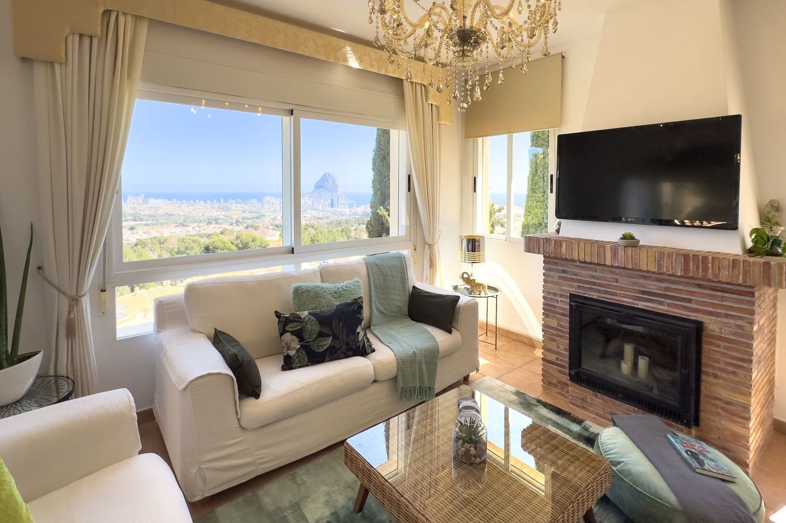 3 chambre Villa/Maison à vendre à Calpe / Calp avec piscine garage - 675 000 € (Ref: 8938390)