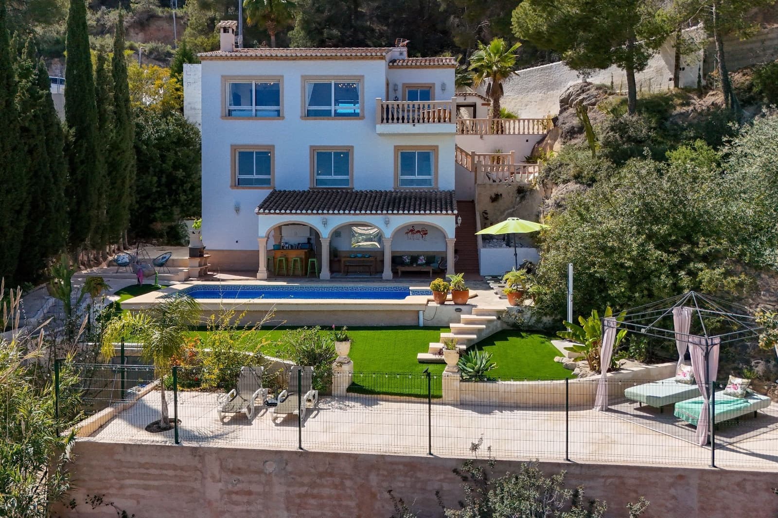 3 chambre Villa/Maison à vendre à Calpe / Calp avec piscine garage - 675 000 € (Ref: 8938390)