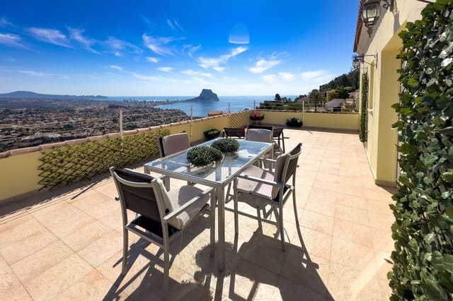 6 makuuhuone Huvila myytävänä paikassa Maryvilla, Calpe / Calp mukana uima-altaan 
autotalli - 999 000 € (Ref: 9008449)