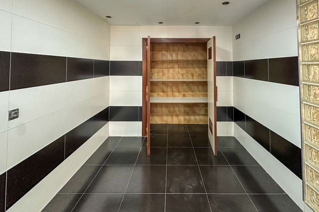 Apartamento de 4 habitaciones en Pueblo, Calpe / Calp en venta - 375.000 € (Ref: 9013778)