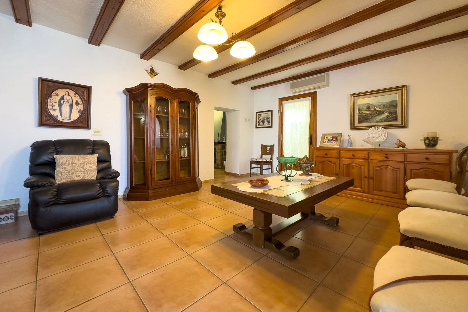 4 bedroom Villa for sale in Benissa with pool garage - € 539,000 (Ref: 9106261)