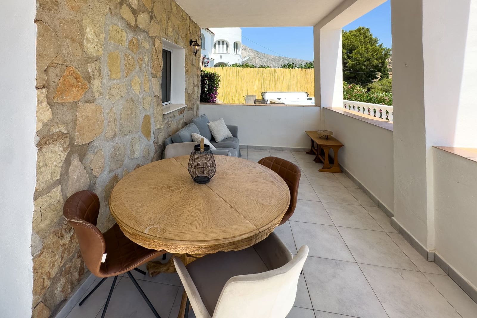 4 Zimmer Villa zu verkaufen in Calpe / Calp mit Pool Garage - 550.000 € (Ref: 9106262)