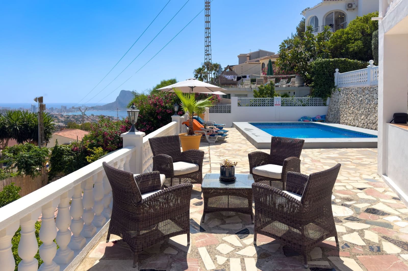 4 Zimmer Villa zu verkaufen in Calpe / Calp mit Pool Garage - 550.000 € (Ref: 9106262)