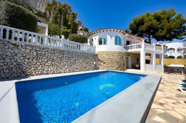 4 quarto Moradia para venda em Maryvilla, Calpe / Calp com piscina garagem - 550 000 € (Ref: 9106262)