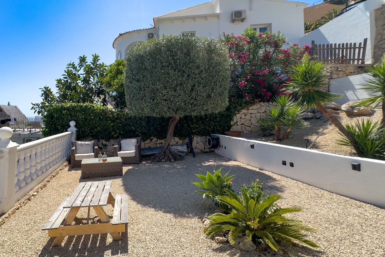 4 Zimmer Villa zu verkaufen in Calpe / Calp mit Pool Garage - 550.000 € (Ref: 9106262)