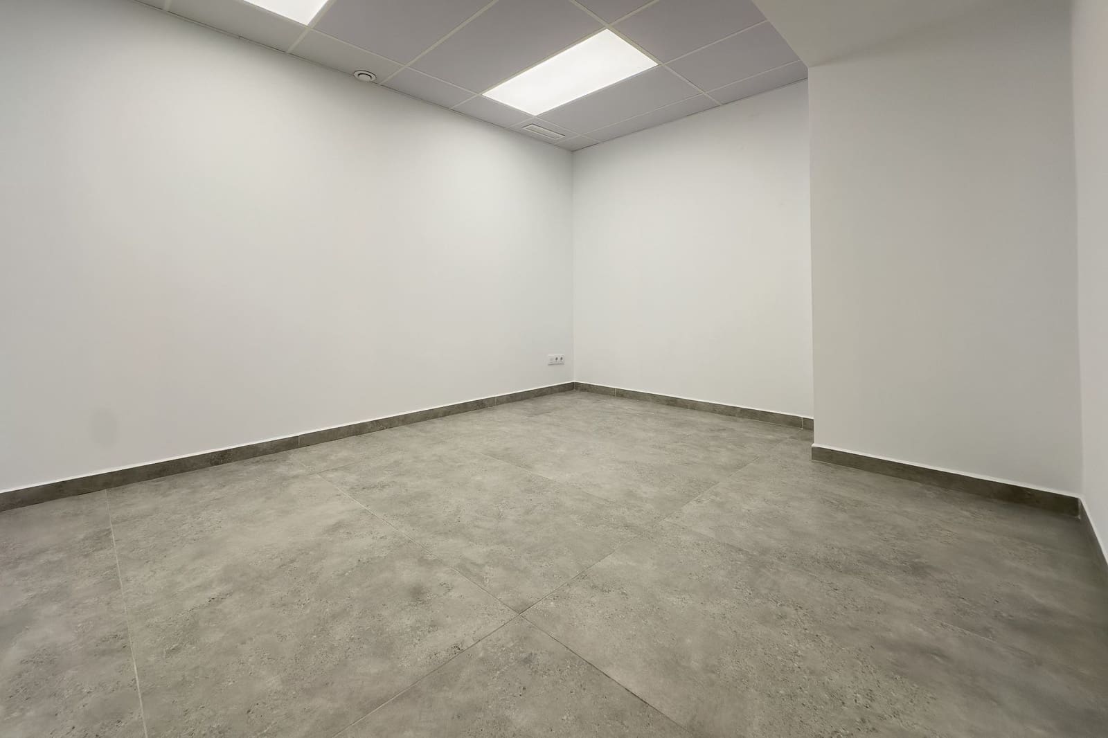 Comercial para venda em Calpe / Calp - 315 000 € (Ref: 9115853)