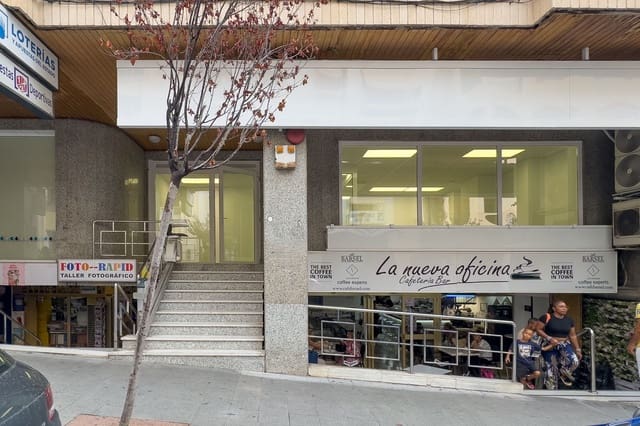 Comercial para venda em Pueblo, Calpe / Calp - 315 000 € (Ref: 9115853)