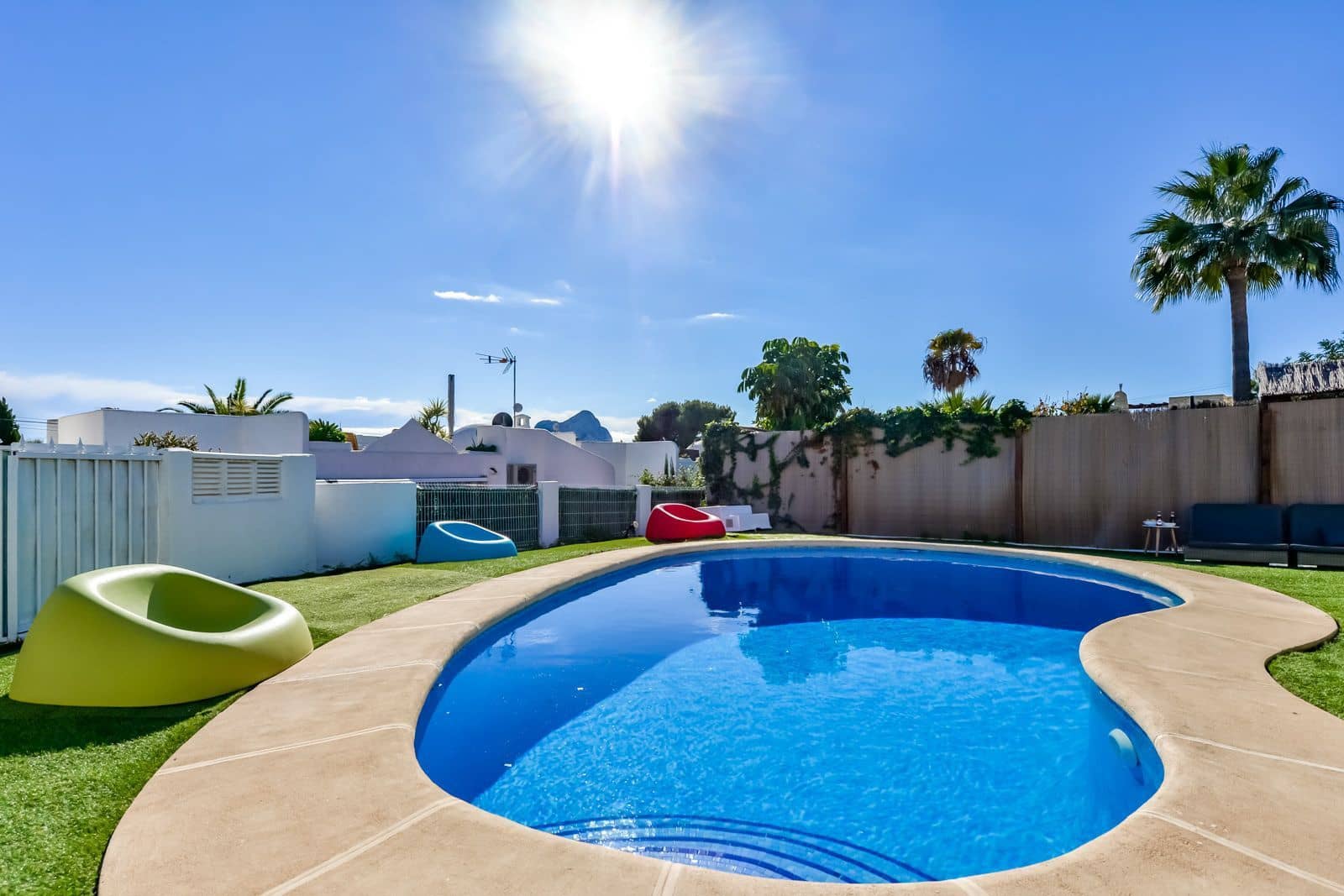 3 bedroom Villa for sale in Calpe / Calp with pool garage - € 425,000 (Ref: 9116608)