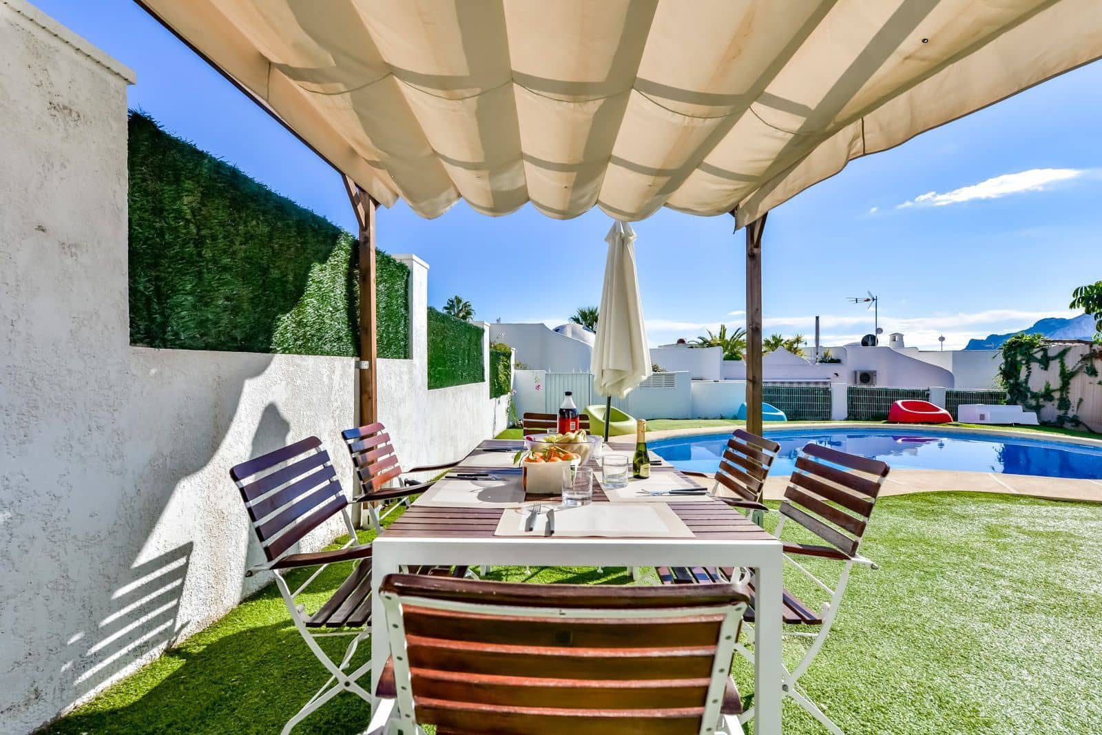 3 bedroom Villa for sale in Calpe / Calp with pool garage - € 425,000 (Ref: 9116608)