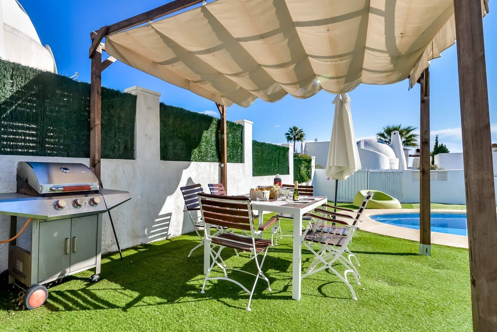 3 bedroom Villa for sale in Calpe / Calp with pool garage - € 425,000 (Ref: 9116608)