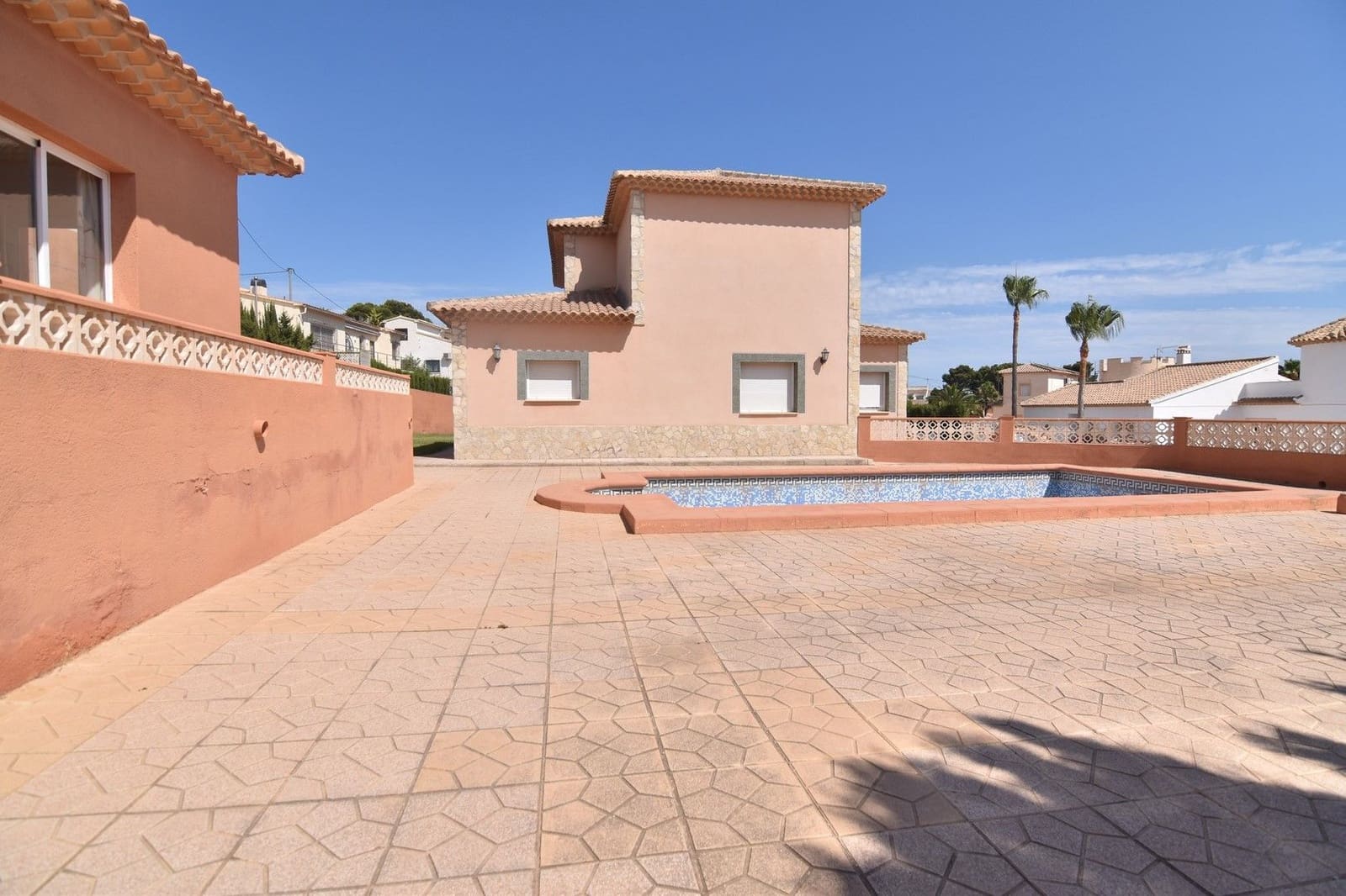 Chalet de 5 habitaciones en Calpe / Calp en venta con piscina garaje - 720.000 € (Ref: 9141320)