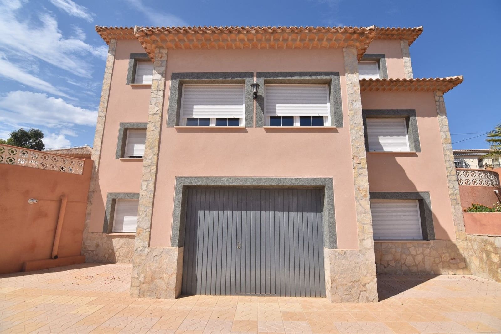 Chalet de 5 habitaciones en Calpe / Calp en venta con piscina garaje - 720.000 € (Ref: 9141320)