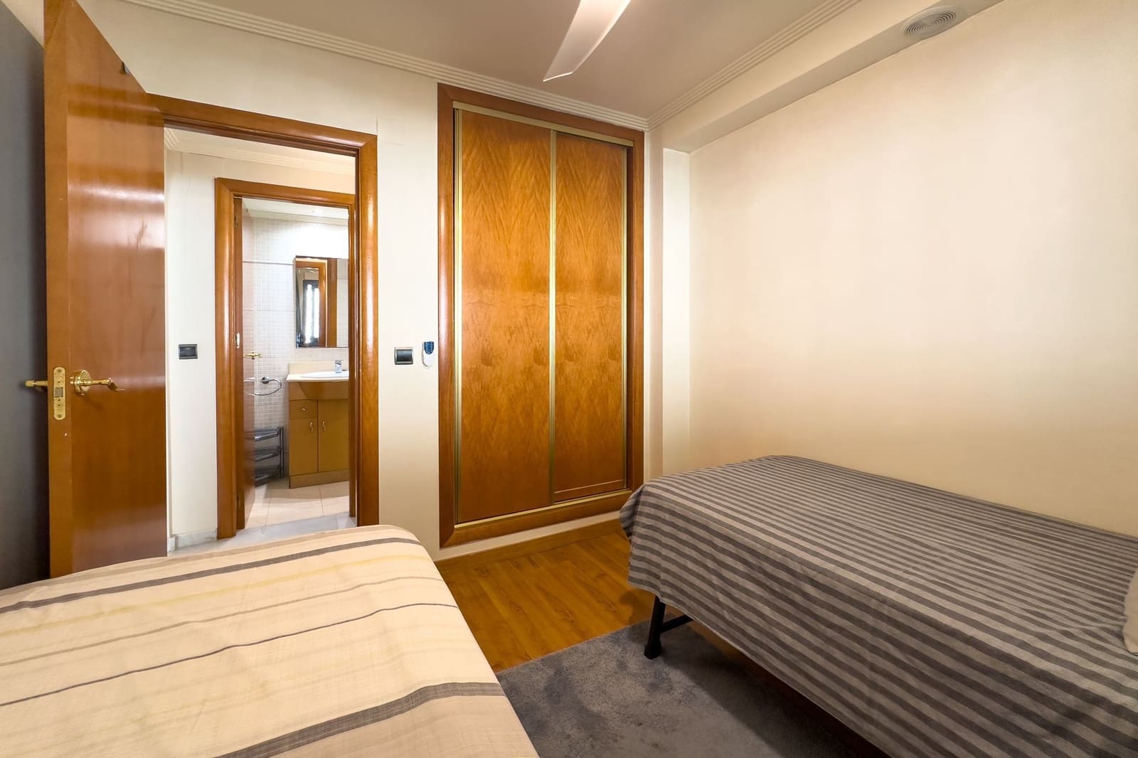 2 bedroom Apartment for sale in Altea with pool garage - € 399,000 (Ref: 9148838)