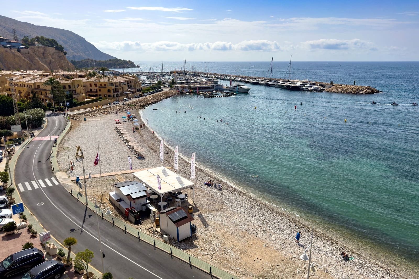 2 bedroom Apartment for sale in Altea with pool garage - € 399,000 (Ref: 9148838)