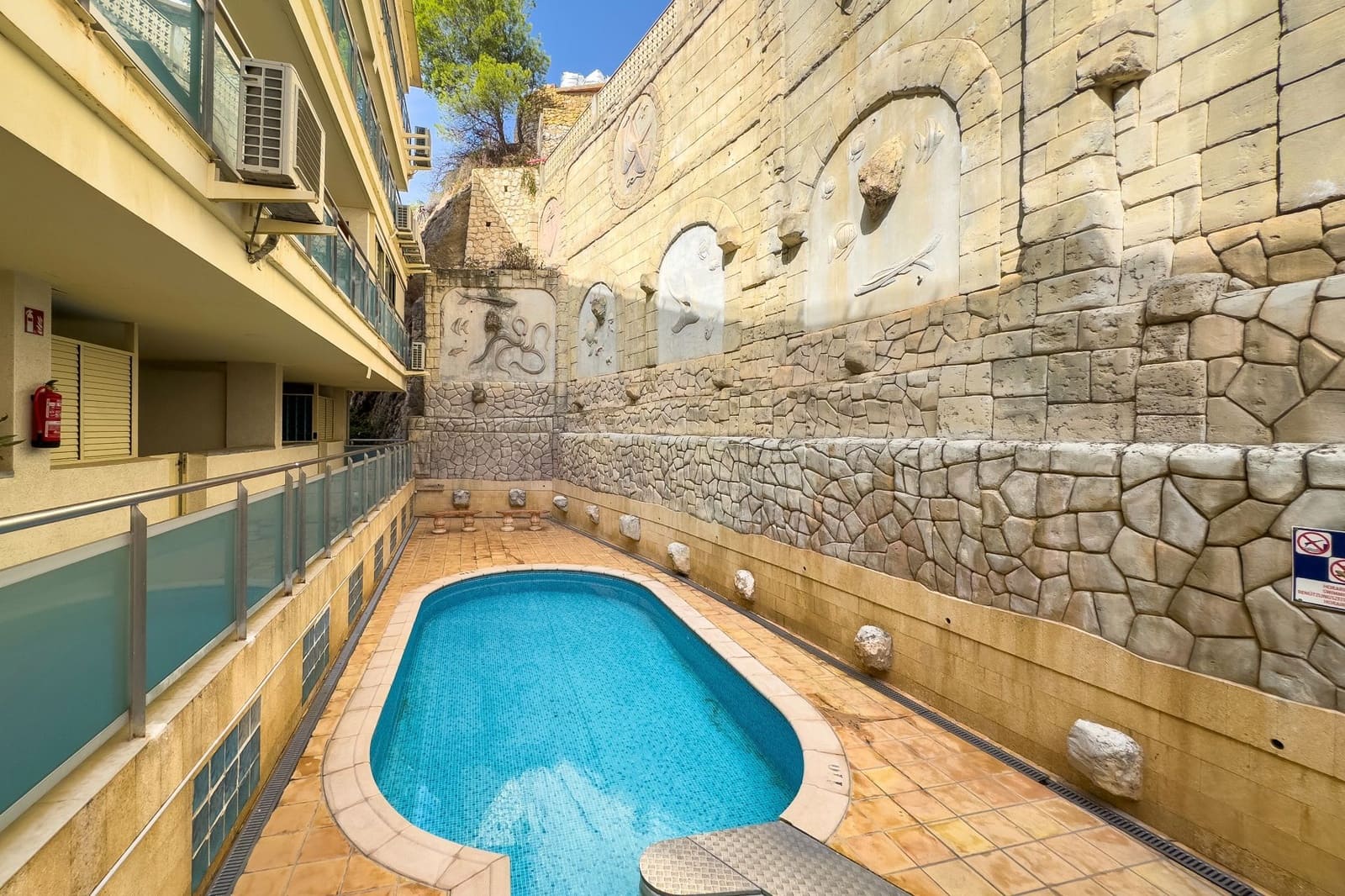 2 bedroom Apartment for sale in Altea with pool garage - € 399,000 (Ref: 9148838)