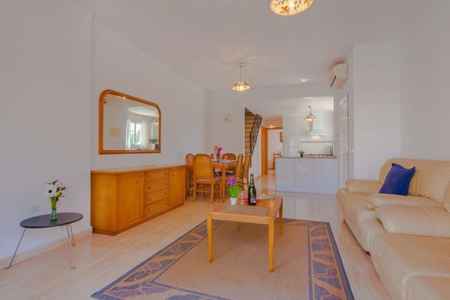 3 soverom Bungalow til salgs i Calpe / Calp med svømmebasseng garasje - € 375 000 (Ref: 9176180)