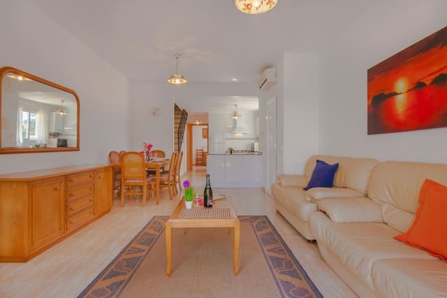 3 soverom Bungalow til salgs i Calpe / Calp med svømmebasseng garasje - € 375 000 (Ref: 9176180)