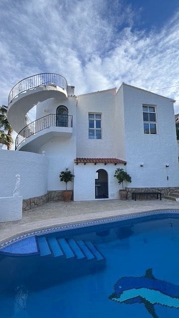 3 chambre Villa/Maison à vendre à Calpe / Calp avec piscine garage - 645 000 € (Ref: 9189015)