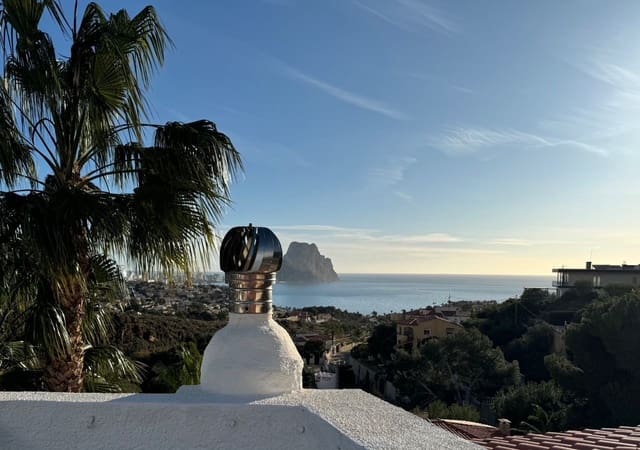 3 chambre Villa/Maison à vendre à Maryvilla, Calpe / Calp avec piscine garage - 645 000 € (Ref: 9189015)